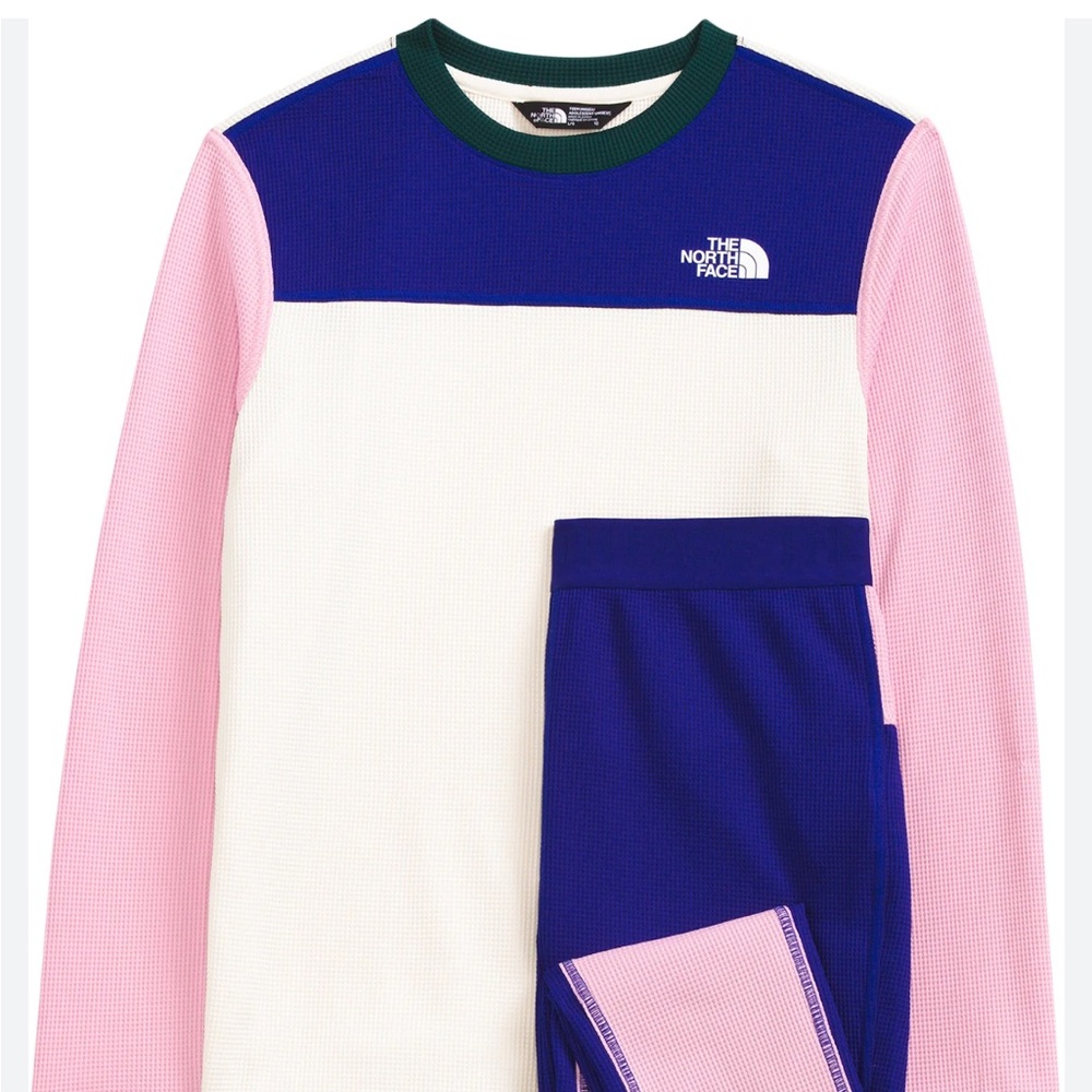 The North Face Blue and Green waffle  Thermal set baselayer